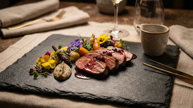 呦呦视频热门视频 - 美食之旅